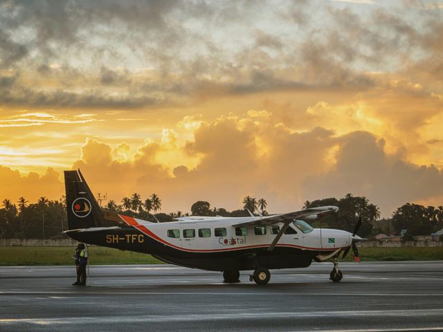 zanzibar domestic flights - plane